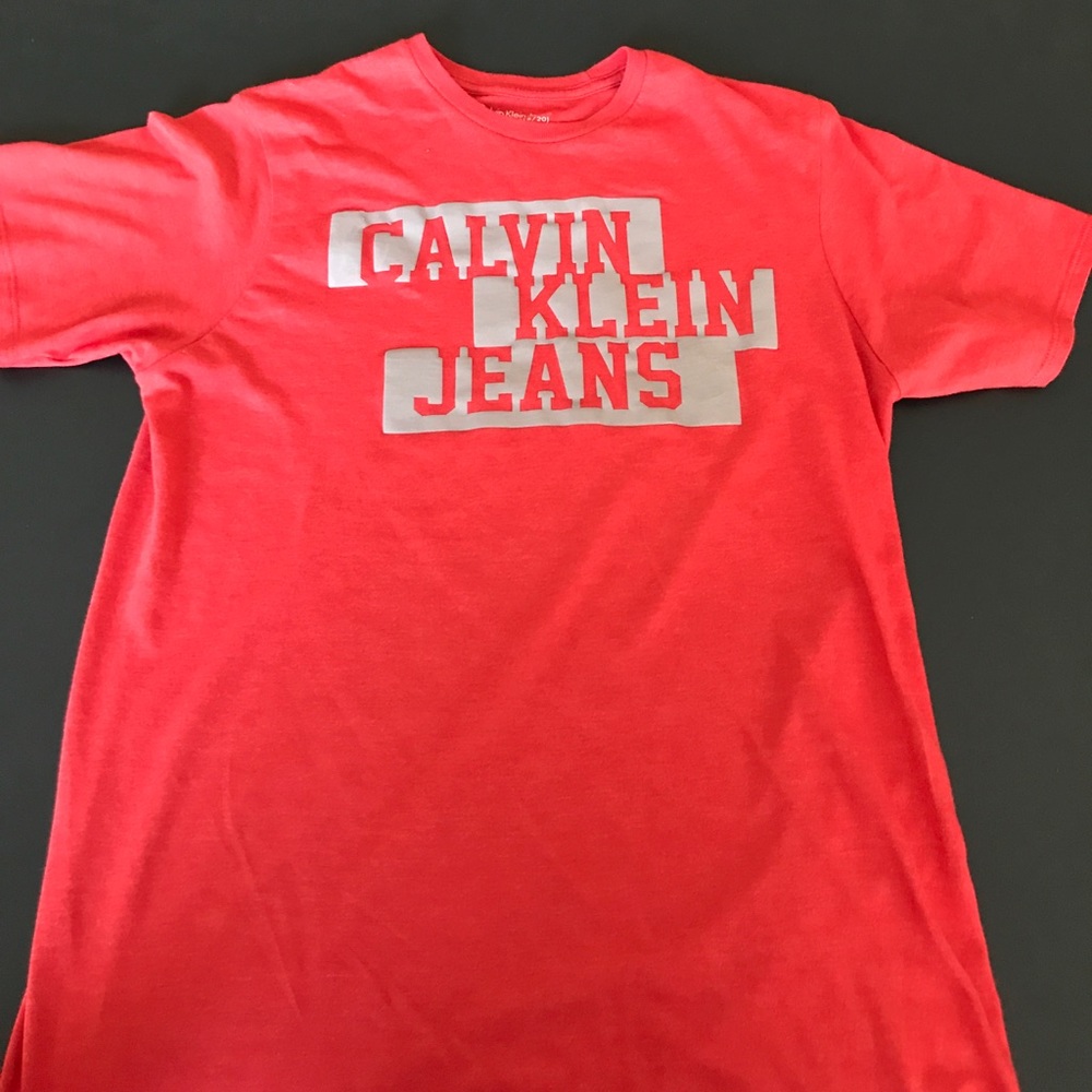 Calvin Klein boys tee shirt